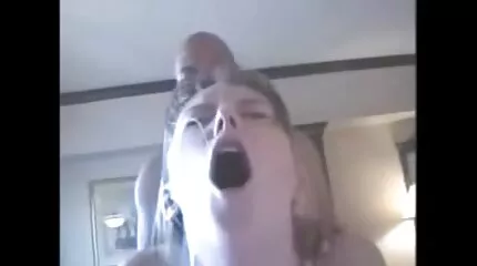 Manliga facial cumshot latinamerikansk efter svenska mogna damer elegant sex och suger