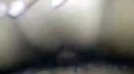 Kille sexiga gamla kvinnor knullad i munnen snygging och hade hennes fitta genom Strumpbyxor