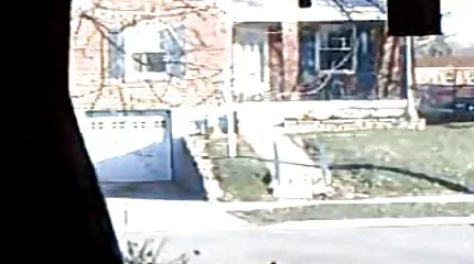 Tattooed dude fucked doggy style i sängen gratis porrfilm med äldre kvinnor av oanständig flicka