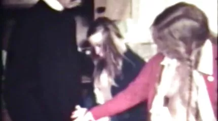 Vuxen man kom till orgasm sexiga mogna kvinnor ung älskare med små bröst